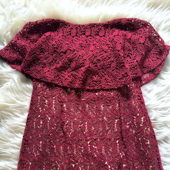 Moon River Strapless Ruffle Lace Dress in Burgundy Wine / Nude - Picture 4 of 8